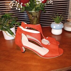 Chic Women's Red Heels